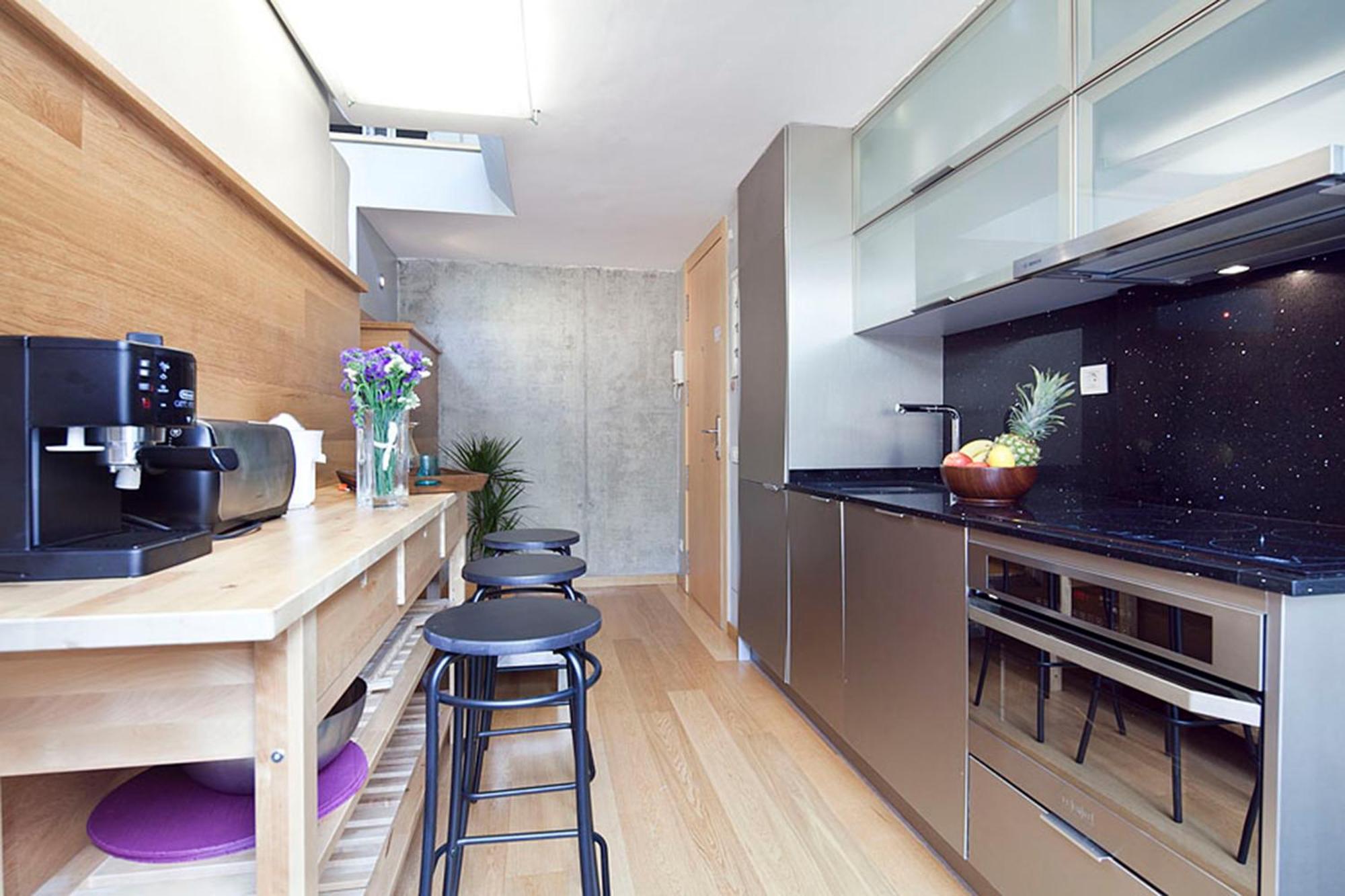 Apartment Barcelona Rentals - Gracia Pool Apartments Center Room photo