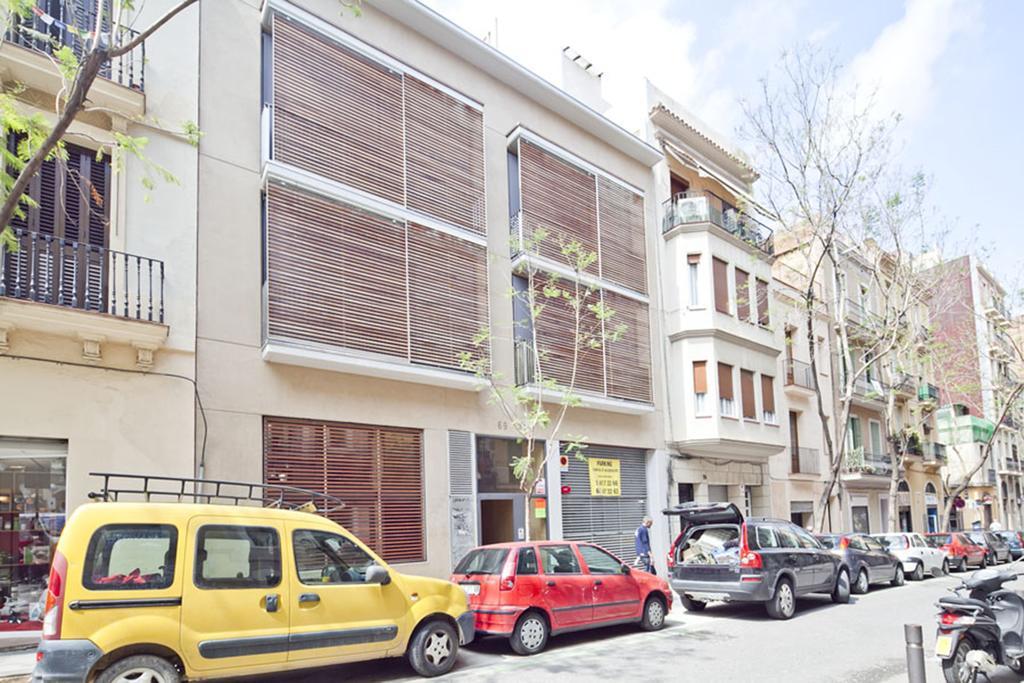 Apartment Barcelona Rentals - Gracia Pool Apartments Center Exterior photo