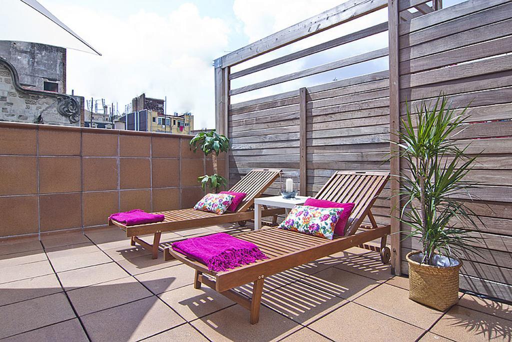 Apartment Barcelona Rentals - Gracia Pool Apartments Center Exterior photo